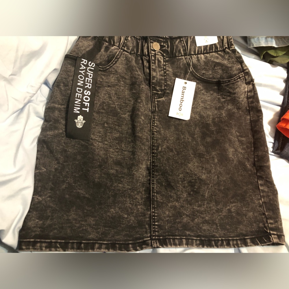 NWT Bamboo Skirt, Size Medium